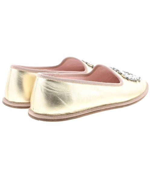 Roger Vivier รองเท้าส้นสูง
