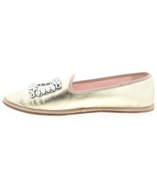 Roger Vivier รองเท้าส้นสูง