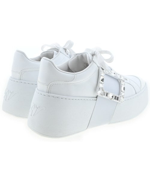 Roger Vivier รองเท้าผ้าใบ