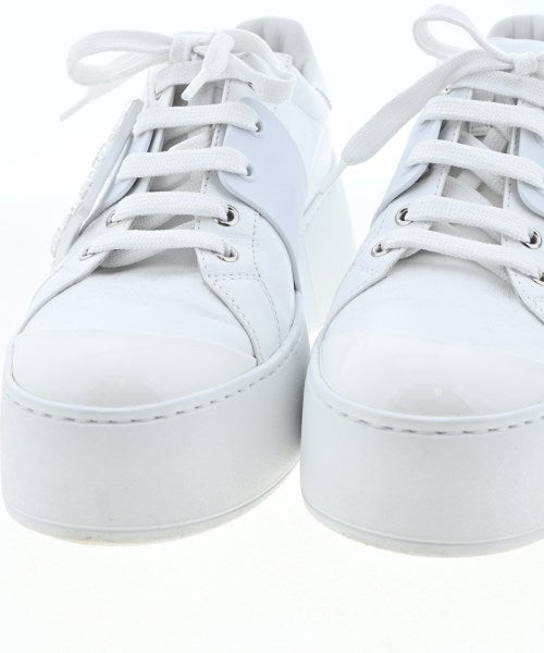 Roger Vivier รองเท้าผ้าใบ
