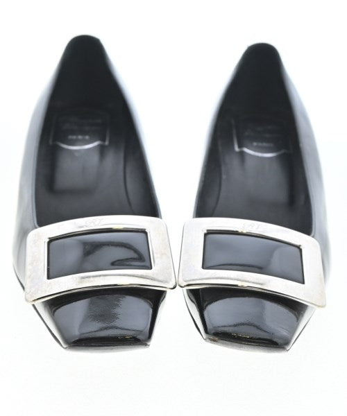 Roger Vivier รองเท้าส้นสูง