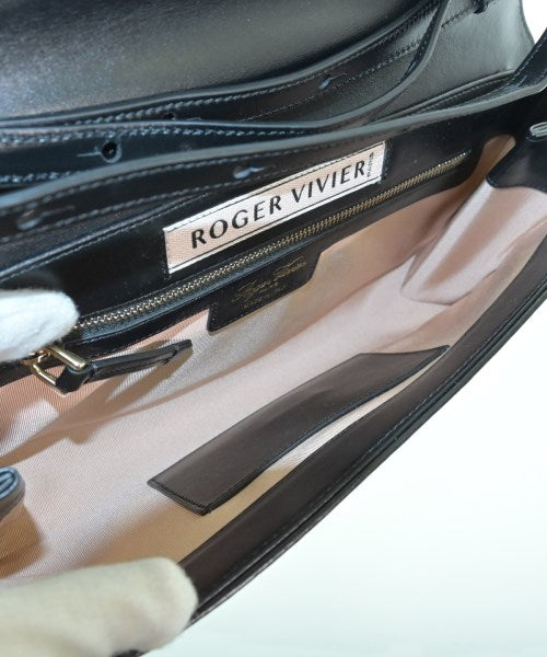 Roger Vivier กระเป๋าถือ