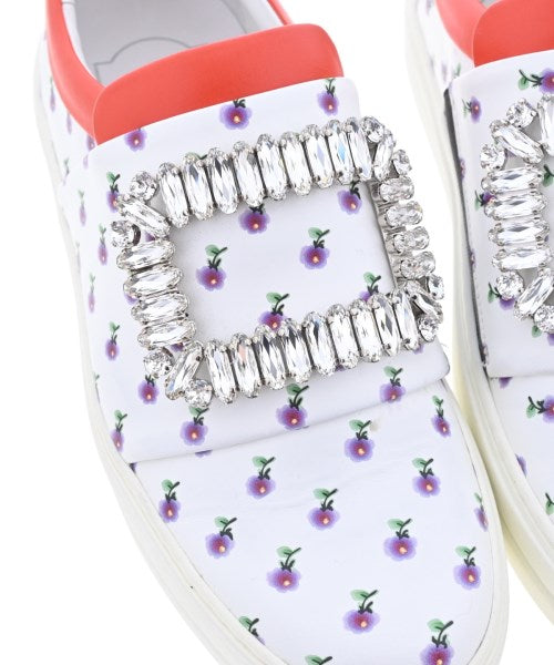 Roger Vivier รองเท้าผ้าใบ