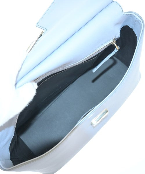 Roger Vivier กระเป๋าถือ