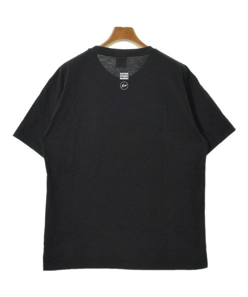 DOVER STREET MARKET เสื้อยืด/เสื้อท็อปส์