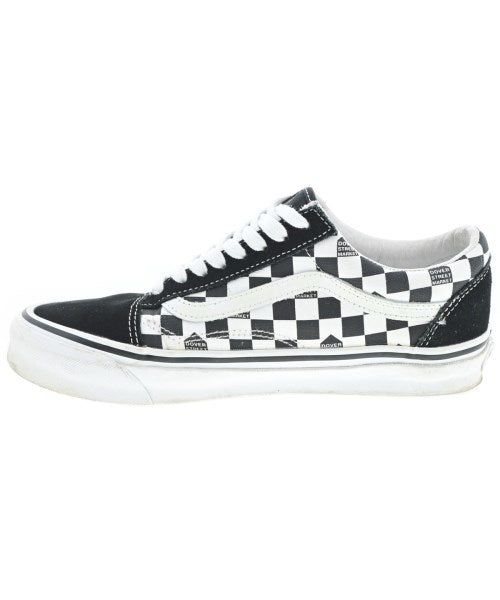 DOVER STREET MARKET รองเท้าผ้าใบ