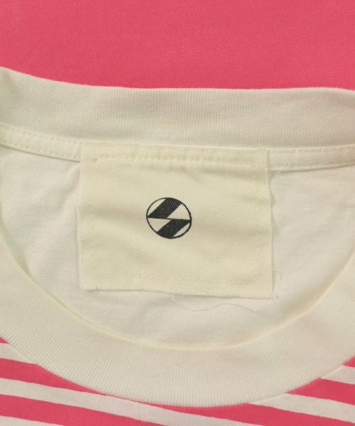 DOVER STREET MARKET เสื้อยืด/เสื้อท็อปส์