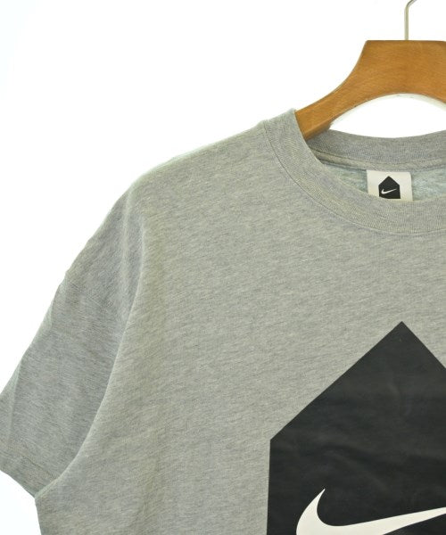 DOVER STREET MARKET เสื้อยืด/เสื้อท็อปส์
