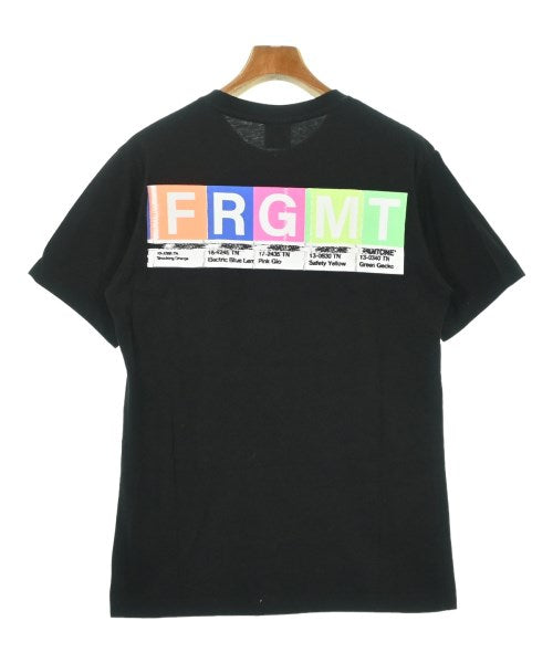 DOVER STREET MARKET เสื้อยืด/เสื้อท็อปส์