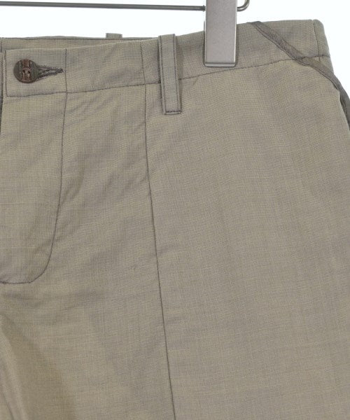 Chatav Ectabit กางเกงขาสั้น