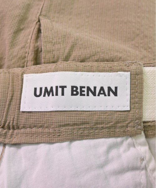 Umit Benan กางเกงขาสั้น