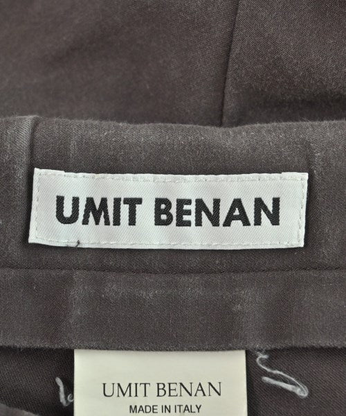 Umit Benan กางเกงขาสั้น
