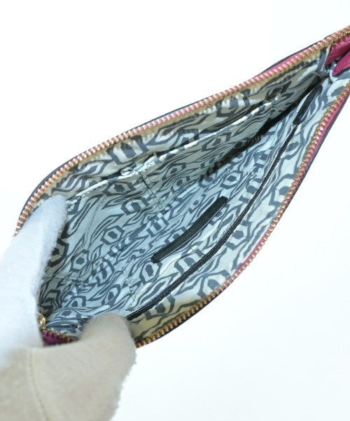 REBECCA MINKOFF คลัตช์