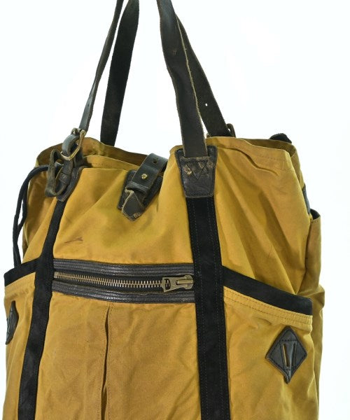 robert geller เป้สะพายหลัง