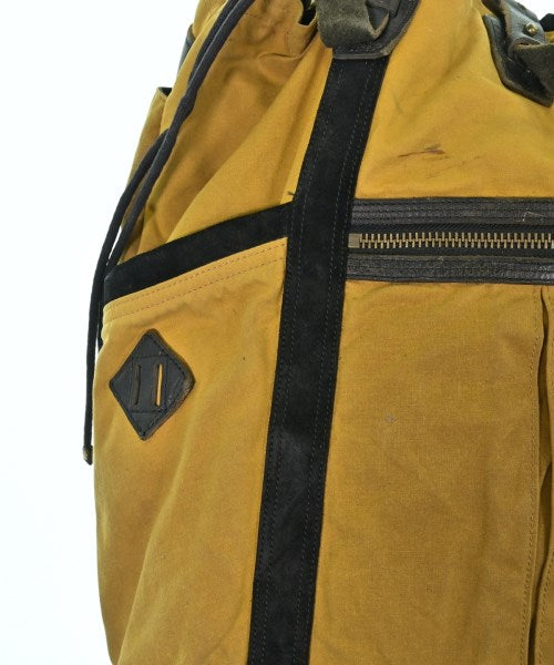 robert geller เป้สะพายหลัง