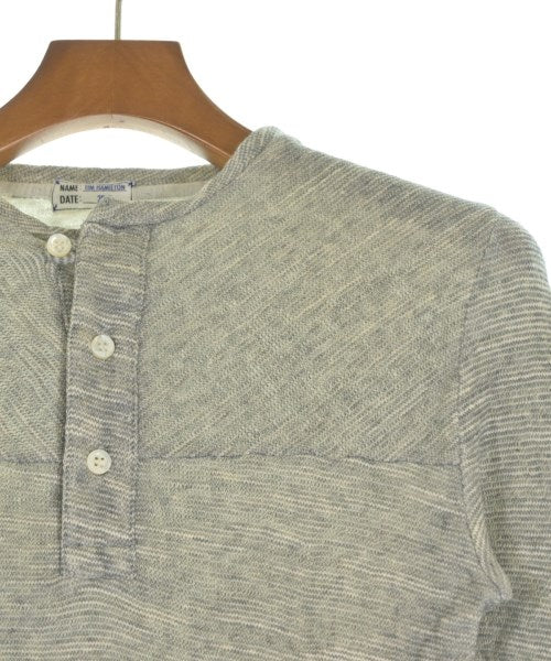 TIM HAMILTON เสื้อยืด/เสื้อท็อปส์