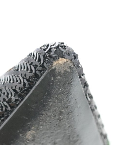 Saint Laurent Paris รองเท้าส้นสูง