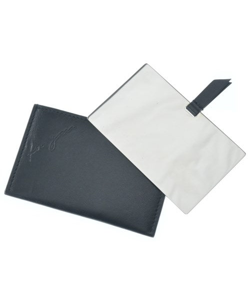 Saint Laurent Paris อื่นๆ