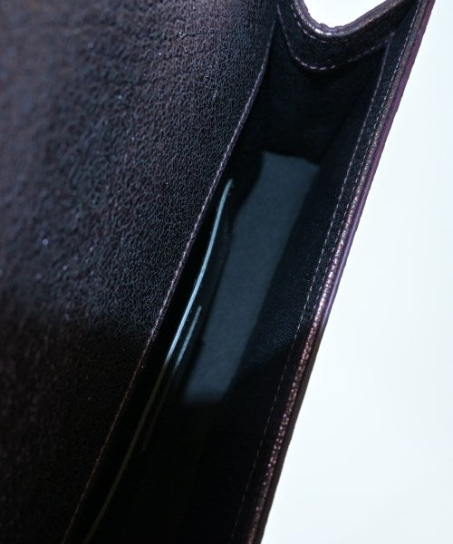 Saint Laurent Paris คลัตช์