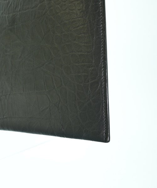 Saint Laurent Paris คลัตช์