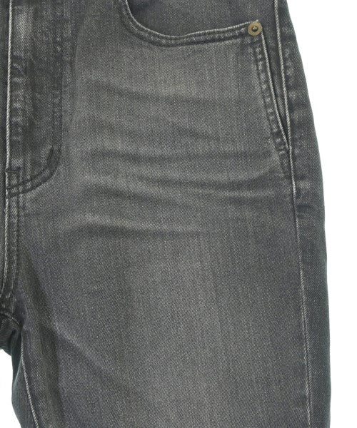 Saint Laurent Paris ยีนส์