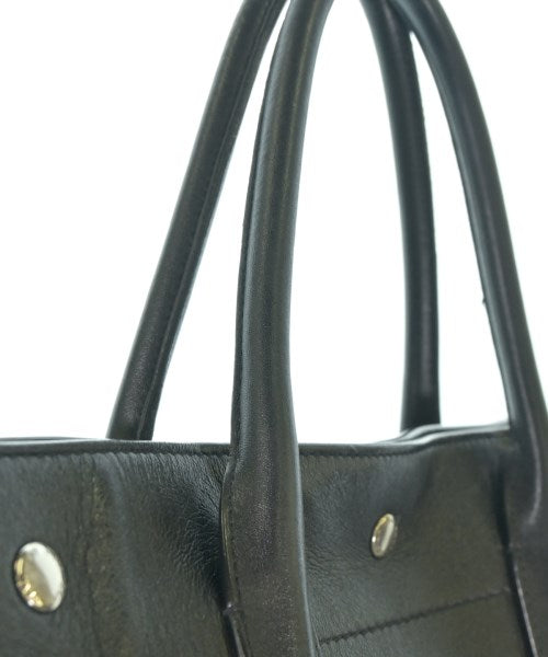 Saint Laurent Paris กระเป๋าถือขนาดใหญ่