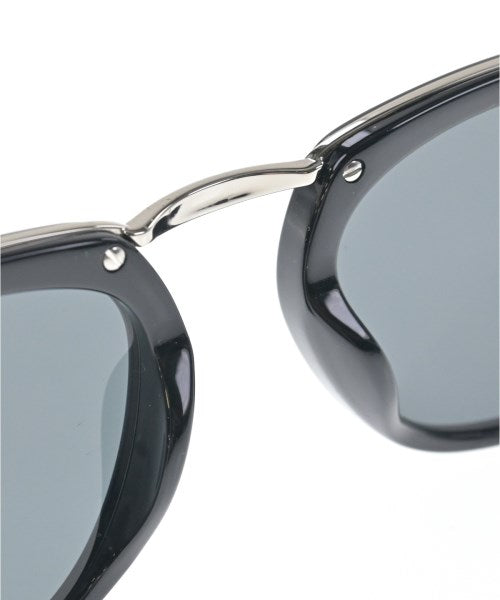 Saint Laurent Paris แว่นกันแดด