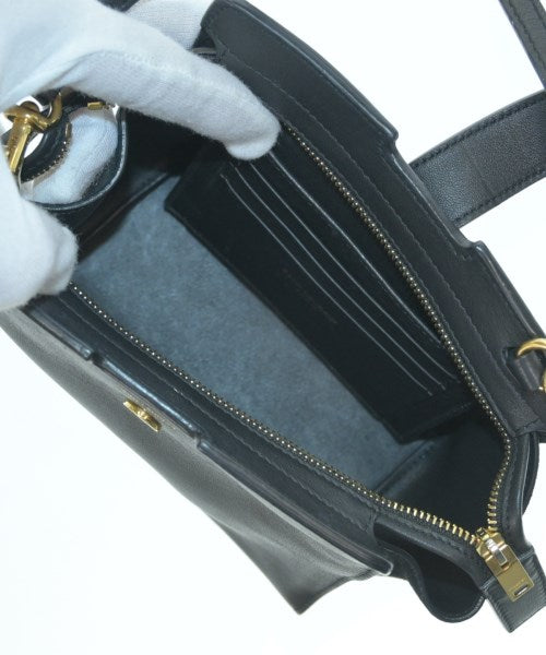 Saint Laurent Paris คลัตช์