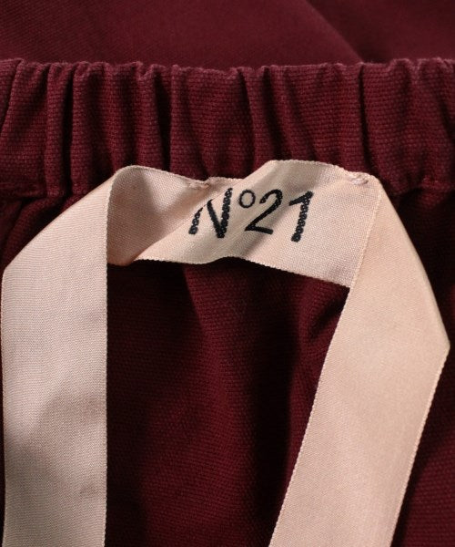 Nﾟ 21 กระโปรงยาวถึงเข่า