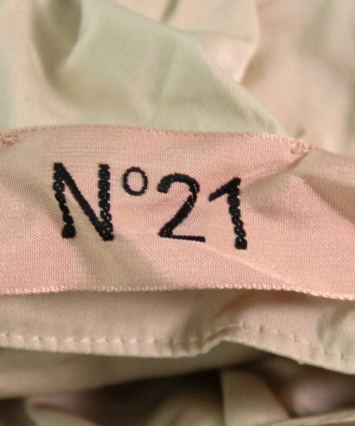 Nﾟ 21 เสื้อสตรี
