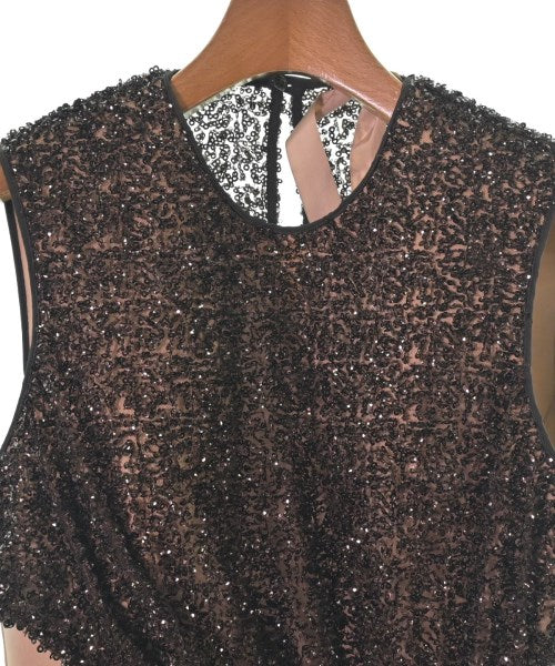 Nﾟ 21 ชุดเดรส