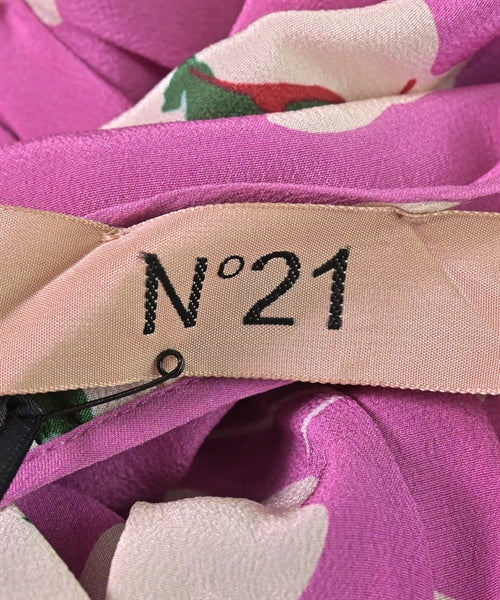 Nﾟ 21 ชุดเดรส