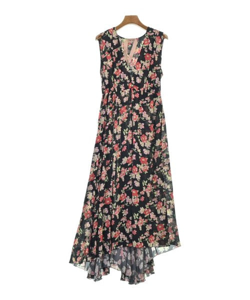 Nﾟ 21 ชุดเดรส