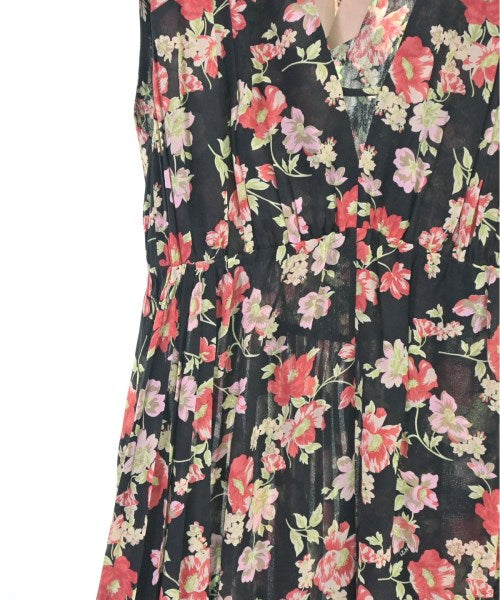 Nﾟ 21 ชุดเดรส