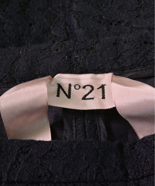 Nﾟ 21 กระโปรงสั้น