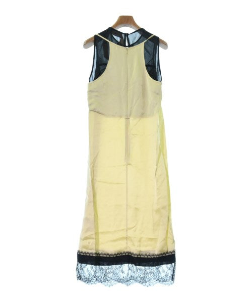 Nﾟ 21 ชุดเดรส