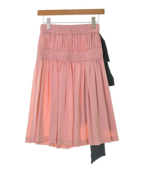 Nﾟ 21 กระโปรงยาวถึงเข่า