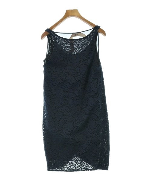 Nﾟ 21 ชุดเดรส