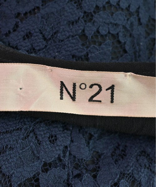 Nﾟ 21 ชุดเดรส