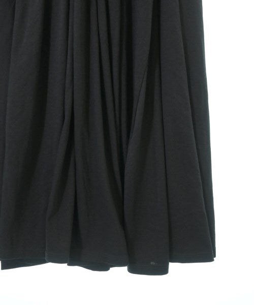 Nﾟ 21 ชุดเดรส