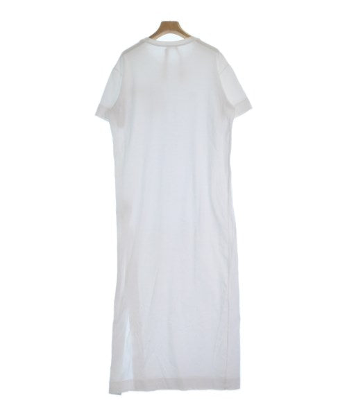 Nﾟ 21 ชุดเดรส