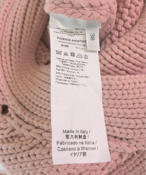 Nﾟ 21 ชุดเดรส