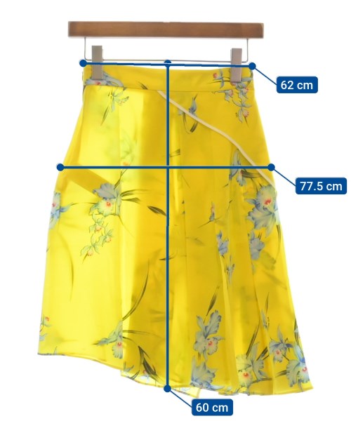 Nﾟ 21 กระโปรงยาวถึงเข่า