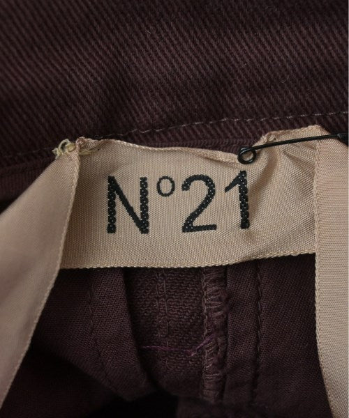 Nﾟ 21 กระโปรงสั้น