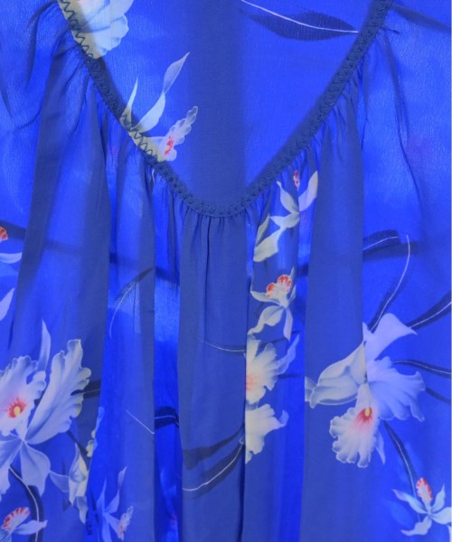 Nﾟ 21 ชุดเดรส