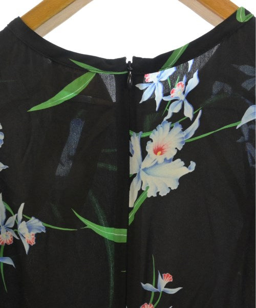 Nﾟ 21 ชุดเดรส