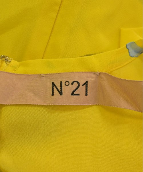 Nﾟ 21 ชุดเดรส
