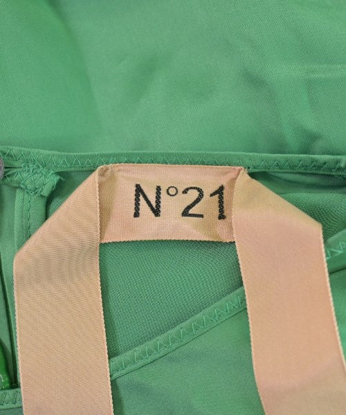 Nﾟ 21 ชุดเดรส