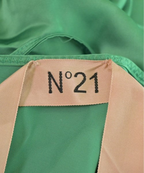 Nﾟ 21 ชุดเดรส
