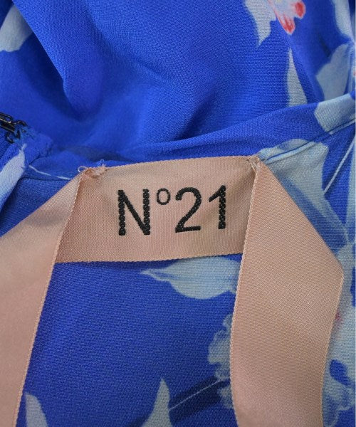 Nﾟ 21 ชุดเดรส